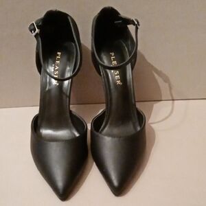 Pleaser Elegant Black Heels Size 8